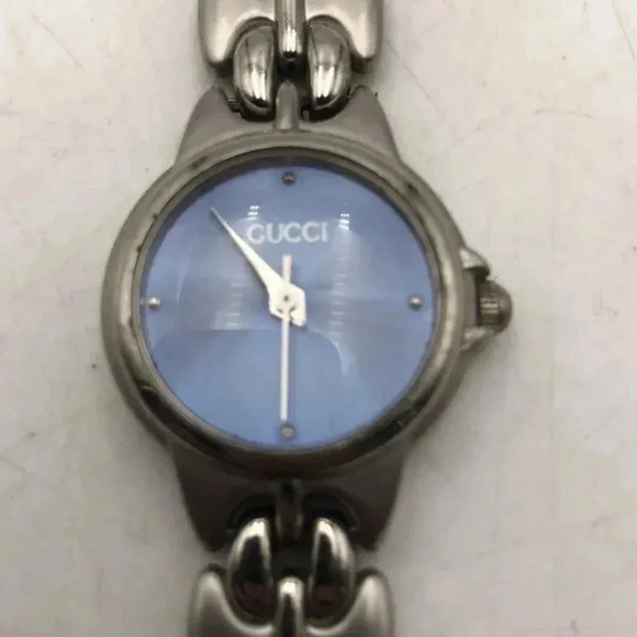 Gucci silver wrist watch - Picture 7 of 10